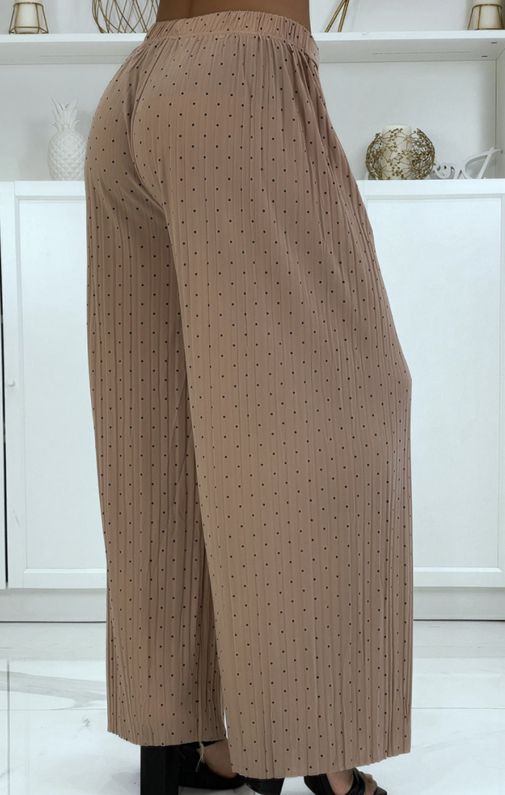 PANTALON PLISSÉ FLUIDE TAUPE À POIDS
